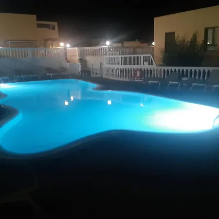 Апартаменты Caleta Paraiso 141