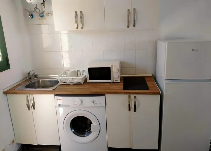 Διαμέρισμα Caleta Paraiso 141 *